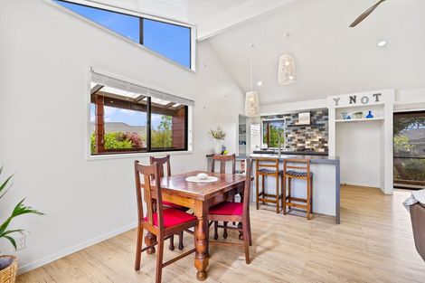 Photo of property in 13 Ferry Road, Waipu, 0510