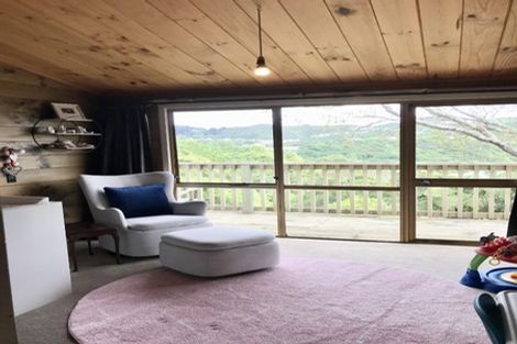 Photo of property in 9 Kate Way, Karori, Wellington, 6012