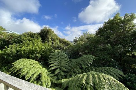 Photo of property in 6 Hawick Street, Karori, Wellington, 6012