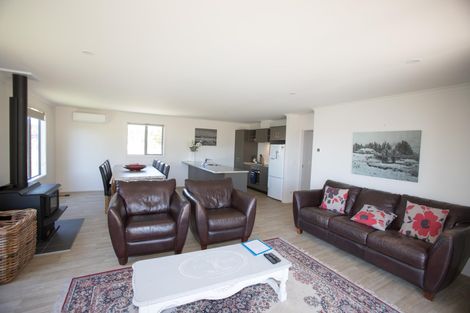 Photo of property in 26a Aorangi Crescent, Lake Tekapo, 7999