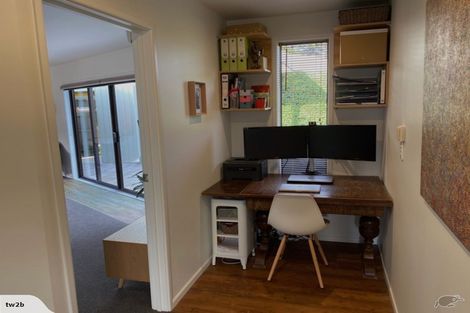 Photo of property in 30 Laing Crescent, Heathcote Valley, Christchurch, 8022