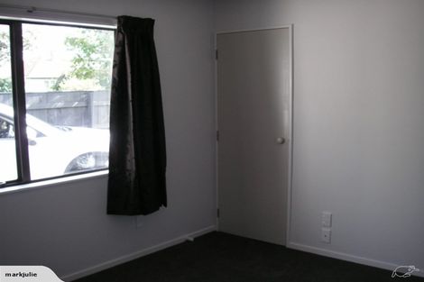 Photo of property in 27 Ihle Street, Terrace End, Palmerston North, 4410