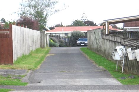 Photo of property in 1/169 Bruce Mclaren Road, Henderson, Auckland, 0612