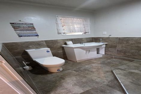 Photo of property in 17 Dewhurst Place, Favona, Auckland, 2024