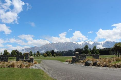 Photo of property in 623 Coleridge Road, Windwhistle, Hororata, 7572