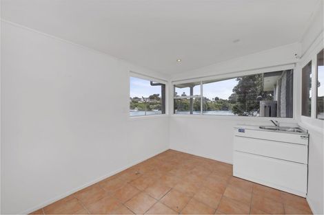 Photo of property in 1 Pakuranga Road, Pakuranga, Auckland, 2010