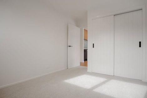 Photo of property in 19 Shelduck Road, Jacks Point, 9371