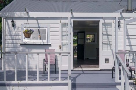 Photo of property in 1033 Masterton Castlepoint Road, Tauweru, Masterton, 5889