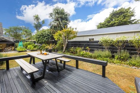 Photo of property in 71 Martin Street, Wallaceville, Upper Hutt, 5018