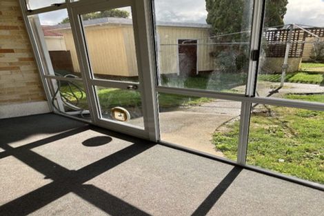 Photo of property in 8 Carlisle Street, Levin, 5510