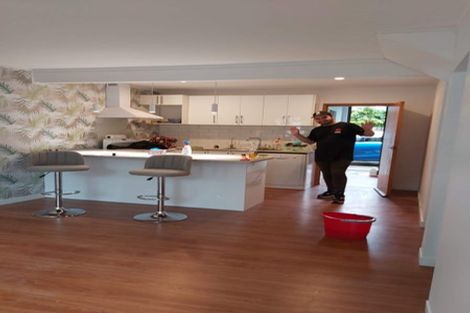 Photo of property in 2/249 Muritai Road, Eastbourne, Lower Hutt, 5013