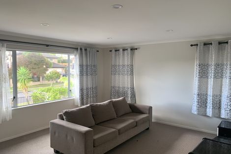 Photo of property in 69 Killybegs Drive, Pinehill, Auckland, 0632