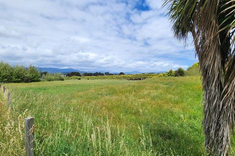 Photo of property in 30 Strathnaver Drive, Waikawa Beach, Manakau, 5573