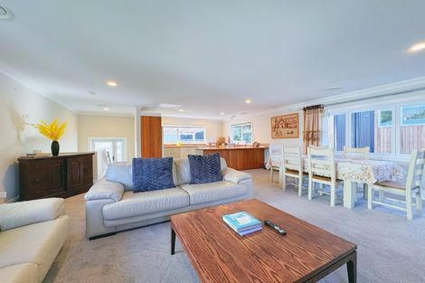 Photo of property in 14b Glenmore Street, Thorndon, Wellington, 6011