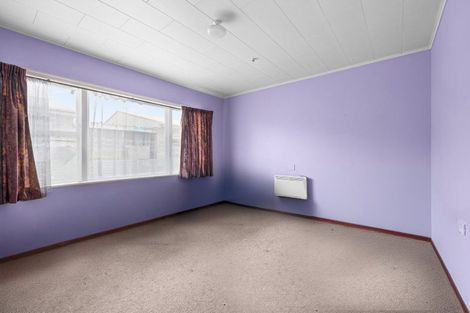 Photo of property in 210a Grove Road, Mayfair, Hastings, 4122