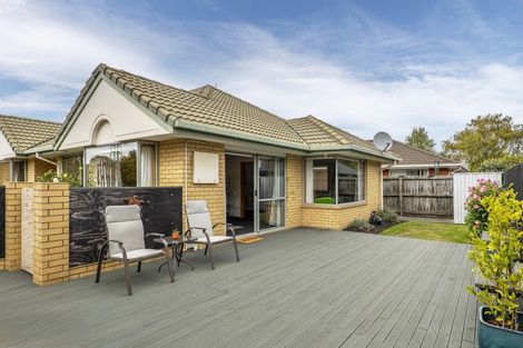 Photo of property in 1/15 Showgate Avenue, Sockburn, Christchurch, 8042