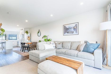 Photo of property in 40 Memorial Park Lane, Hobsonville, Auckland, 0618