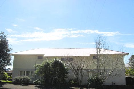 Photo of property in 220 Powderham Street, New Plymouth, 4310
