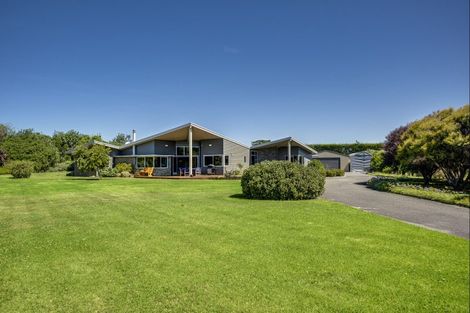 Photo of property in 18 Scarrott Road, Bay View, Napier, 4104