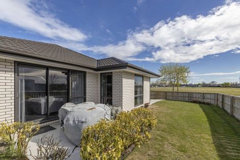 Photo of property in 6 Matamata Quay, Pegasus, 7612