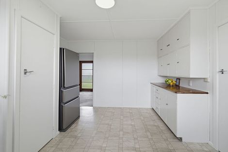 Photo of property in 19 Bennett Street, Waipawa, 4210