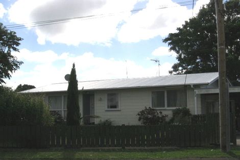 Photo of property in 18a Mildmay Road, Henderson, Auckland, 0610