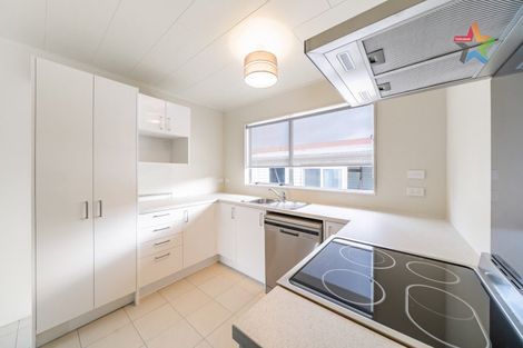 Photo of property in 293a Wellington Road, Wainuiomata, Lower Hutt, 5014