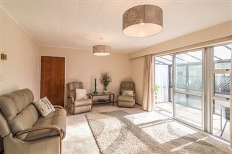 Photo of property in 16a Nola Avenue, Raumati Beach, Paraparaumu, 5032