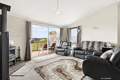 Photo of property in 6 Kekerenga Street, Strathmore Park, Wellington, 6022