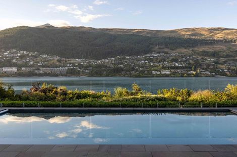 Photo of property in 363 Peninsula Road, Kelvin Heights, Queenstown, 9300