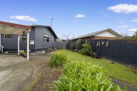 Photo of property in 9 Spackman Crescent, Paraparaumu, 5032