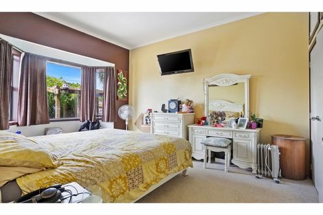 Photo of property in 245 Victoria Street West, Pukekohe, 2120