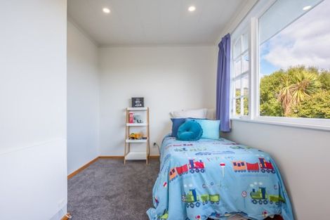 Photo of property in 82 Oxford Terrace, Epuni, Lower Hutt, 5011