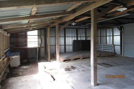 Photo of property in 140 Wades Road, Whitford, Howick, 2571