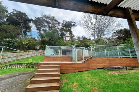 Photo of property in 32 Sapphire Place, Bayview, Auckland, 0629