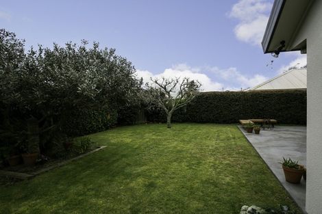 Photo of property in 69 Carlyle Street, Leamington, Cambridge, 3432