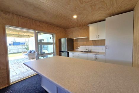 Photo of property in 105 Taupata Way, Matarangi, Whitianga, 3592