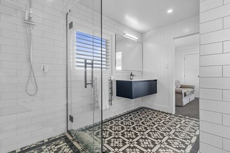 Photo of property in 79 Shaw Road, Waihi Beach, 3611