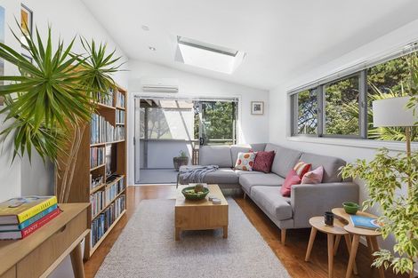 Photo of property in 398a Broadway, Miramar, Wellington, 6022