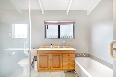 Photo of property in 7 Hill Court, Awapuni, Palmerston North, 4412