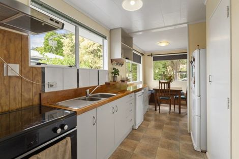 Photo of property in 218 Main Road South, Raumati South, Paraparaumu, 5032