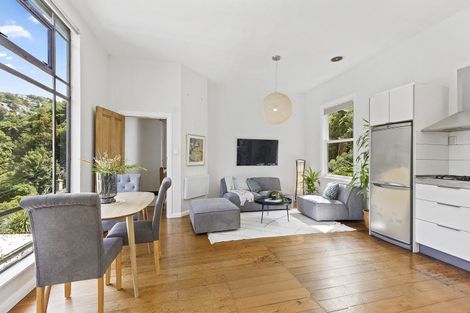 Photo of property in 8 Adams Terrace, Aro Valley, Wellington, 6021