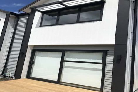 Photo of property in 109c Hobsonville Road, West Harbour, Auckland, 0618