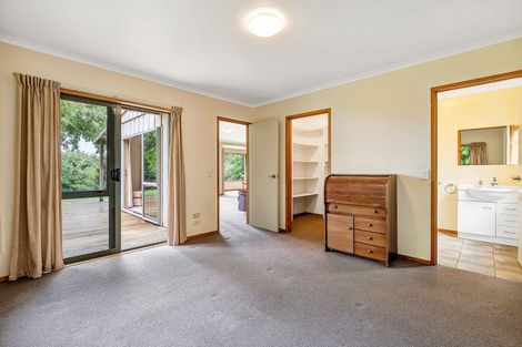 Photo of property in 282 Smart Road, Hillsborough, New Plymouth, 4372