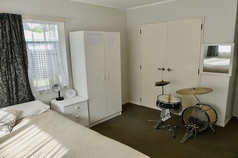Photo of property in 7 Meynell Court, Glen Eden, Auckland, 0602