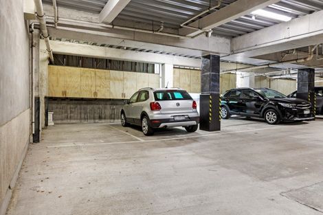 Photo of property in 11/310 Oriental Parade, Oriental Bay, Wellington, 6011