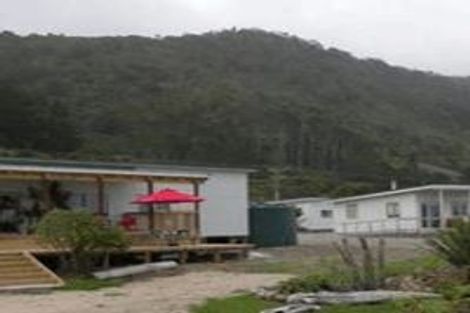 Photo of property in 117-119 Torea Street, Granity, 7823