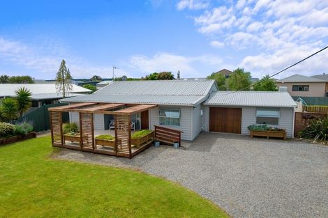 Photo of property in 99 Seabury Avenue, Foxton Beach, Foxton, 4815