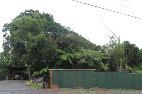 Photo of property in 19 Takahe Road, Titirangi, Auckland, 0604