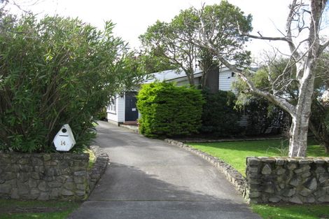 Photo of property in 14 Wainuiomata Road, Wainuiomata, Lower Hutt, 5014